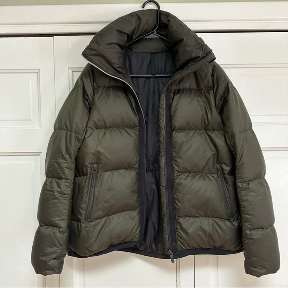 Lululemon Cloudscape olive green jacket - Picture 9 of 11